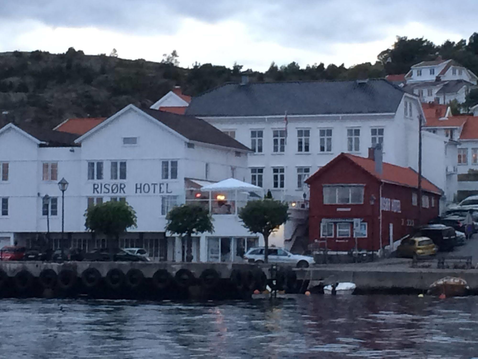 Risor Hotel 3*